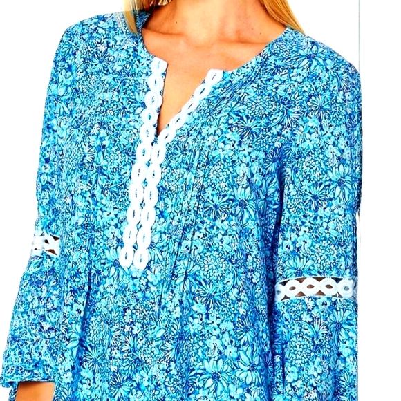 Lilly Pulitzer Embellished Tunic Floral Blouse, Size M - Picture 2 of 8